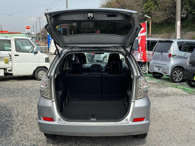 9500105A30260325W00118.jpg
