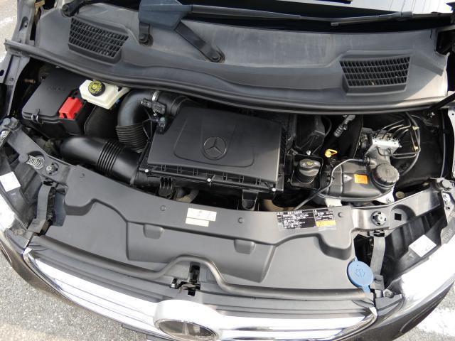 23033450_carP_l_20.jpg