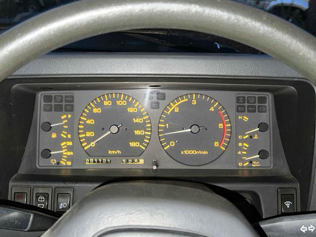 22127413_carP_l_6.jpg