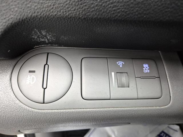 4111002452R12.jpg