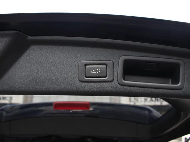 0520046A30250829W02014.jpg