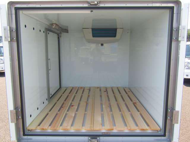 6b25fa5dcbecf18ba1bc2a33d298123e.jpg