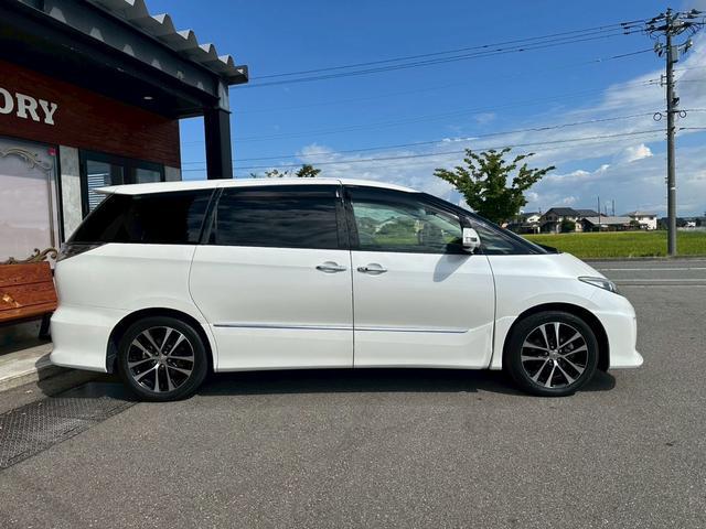1157504A30250808W00108.jpg
