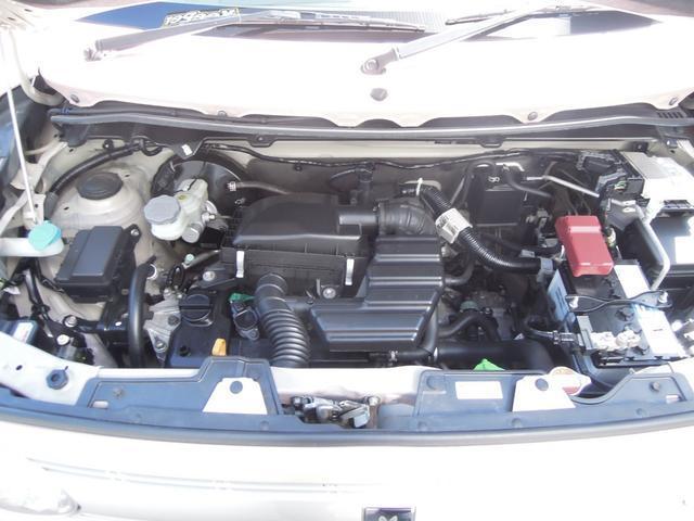 20004305_carP_l_11.jpg