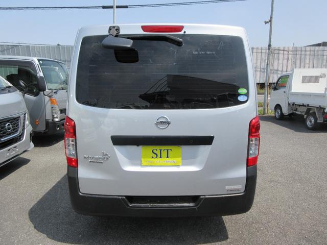 273d25ef47ba3ae97e43b29ede2e7153.jpg