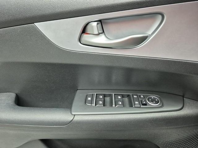 5101001761R18.jpg