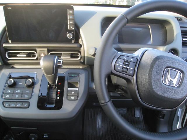 1200199A30250927W00107.jpg