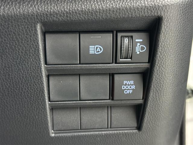 0404241A30260130W00412.jpg