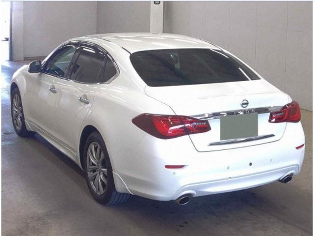 23075054_carP_l_3.jpg