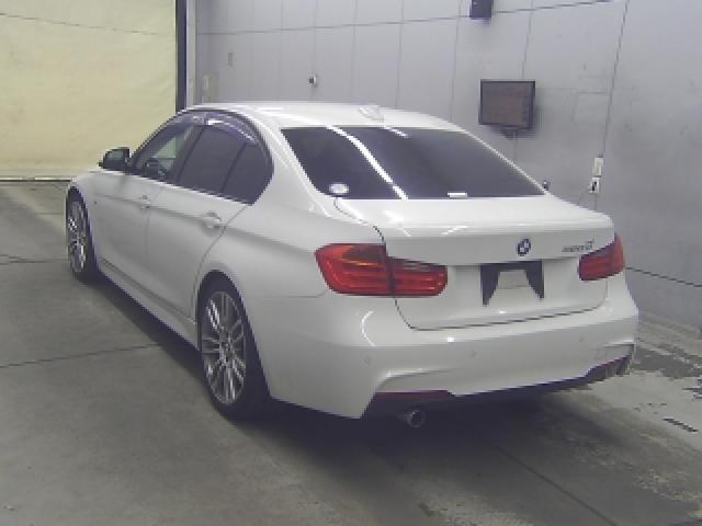 23112686_carP_l_3.jpg