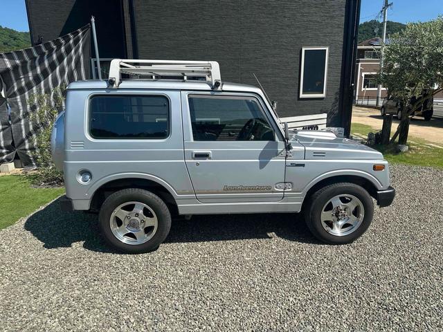1003160A30250724W00106.jpg