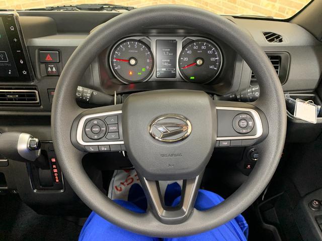 0702316A30251010W00201.jpg