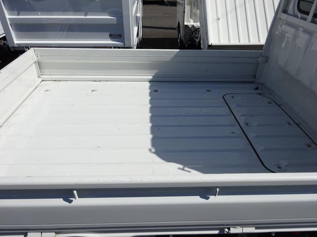 0900002A30260310W00310.jpg