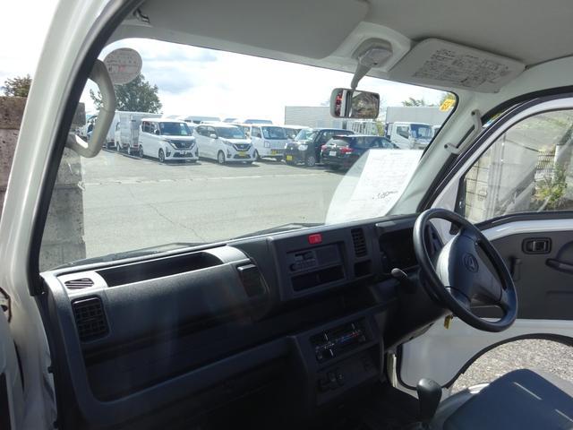 0900002A30260310W00316.jpg