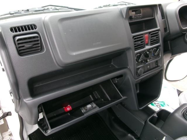 0900982A30250910W00118.jpg