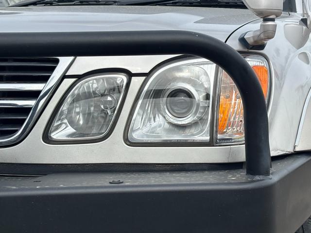 0404625A30260409W00105.jpg