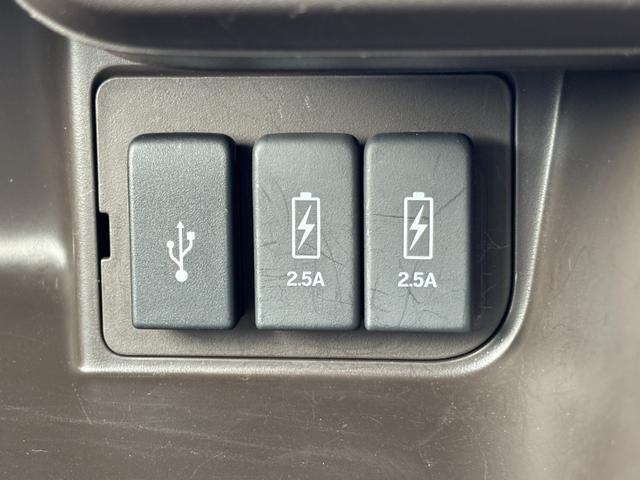 0400041A30250727W00409.jpg