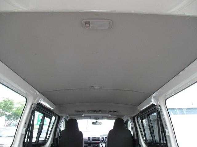 0901184A30250713W00114.jpg