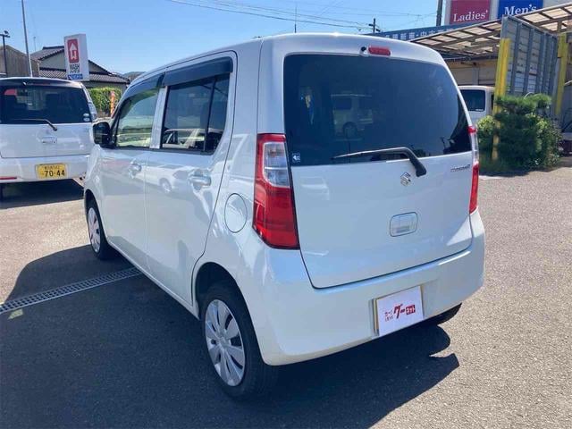1101112A30240929W00113.jpg