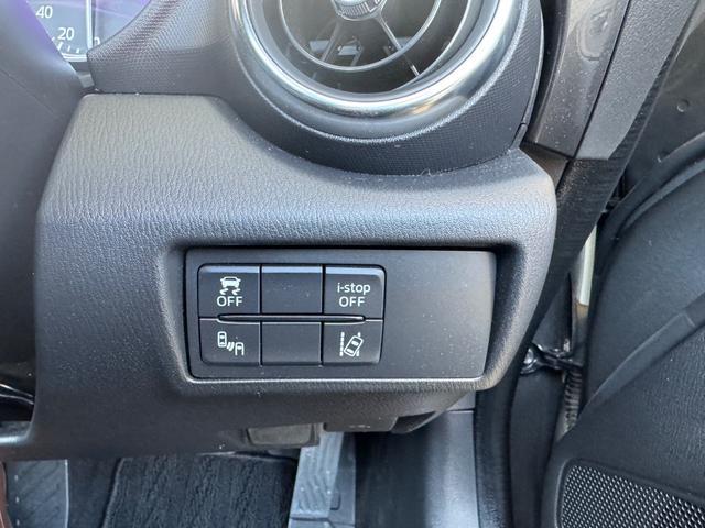 0200959A30260403W00114.jpg