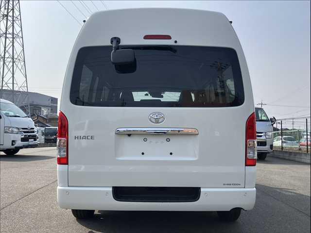 c680a2569bee91fefa3f7de174d190da.jpg