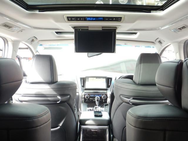 0500113A30251105W00108.jpg