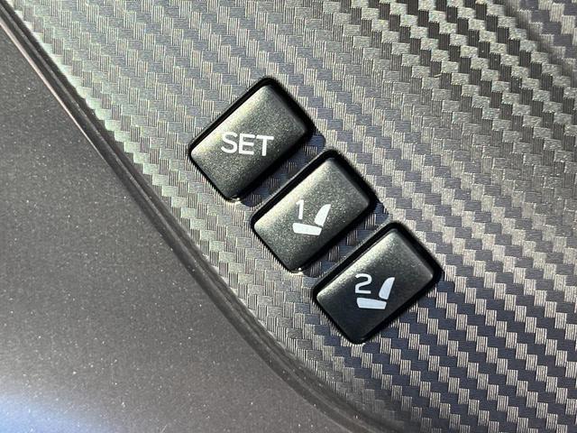 21218312_carP_l_13.jpg