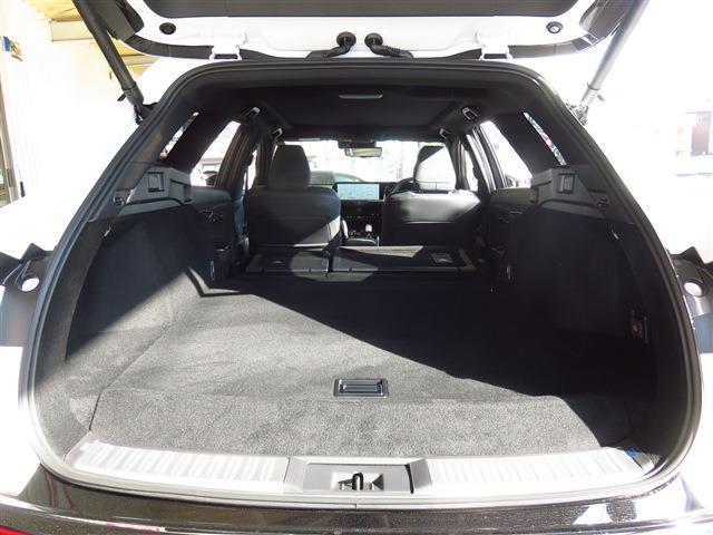 2db17aa0bb7cf145b9c762f1edc05640.jpg