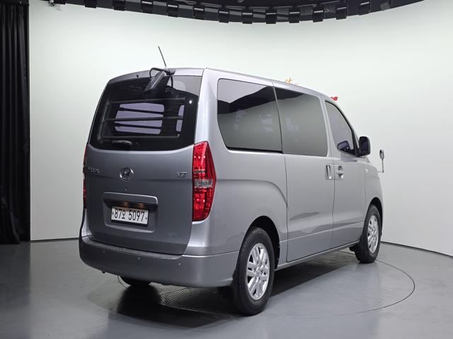 ac4ad9ec1ce868d39280c05914583581.jpeg