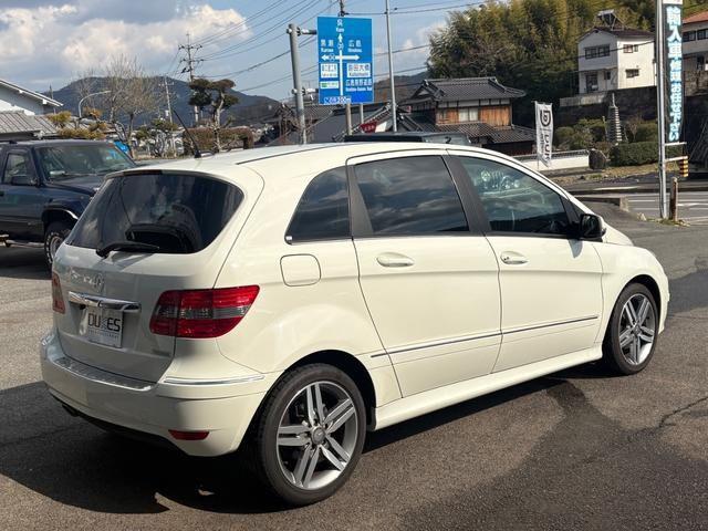 4e2759786617d9d17aede1ef9975ac82.jpg