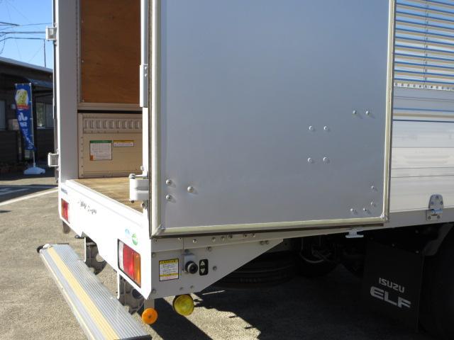 20093d03bfae9e37308213d2f0d403d4.jpg