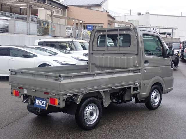 23090385_carP_l_3.jpg
