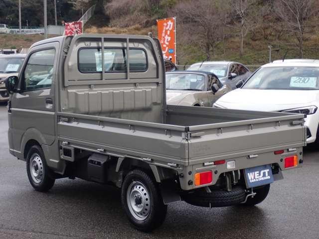 23090385_carP_l_7.jpg