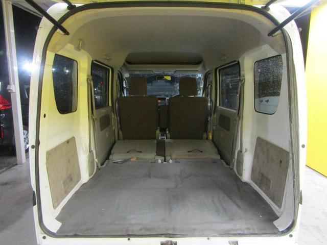 0560837A30251210W00216.jpg