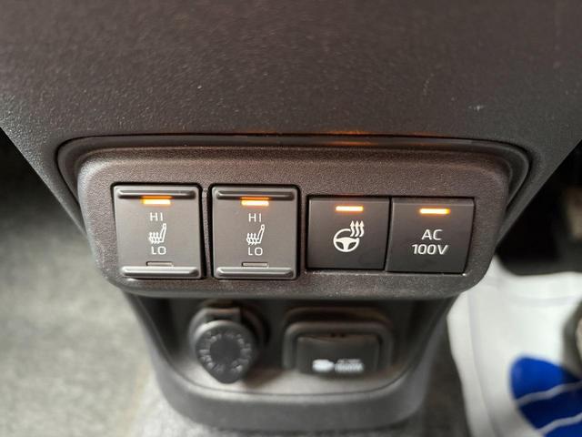 0207677A30251221W00104.jpg