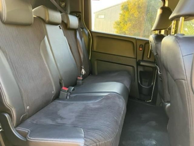 1101968A30251228W03819.jpg