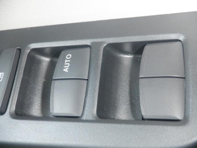 0709200A30250701W00110.jpg