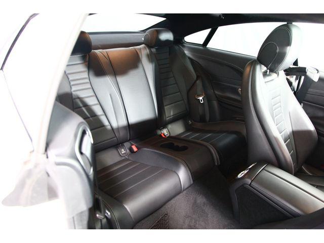 aa51a99fb8da41b6dcad8915db2243da.jpg