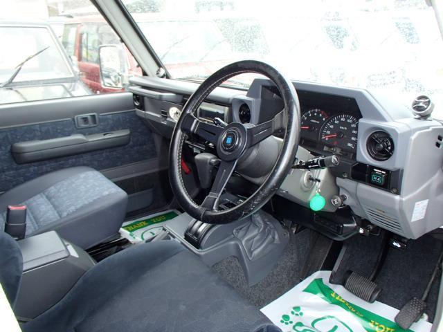 0800018A30200327W00113.jpg