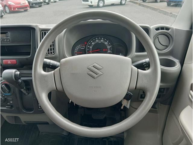 0570706A30251004W00218.jpg