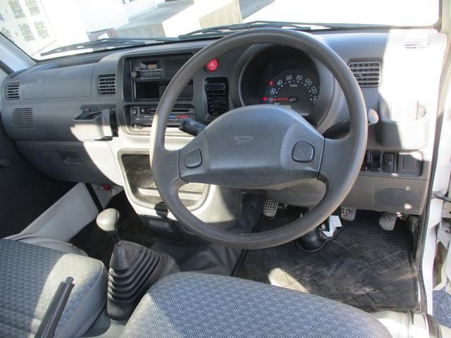 0840079A30251215W00208.jpg