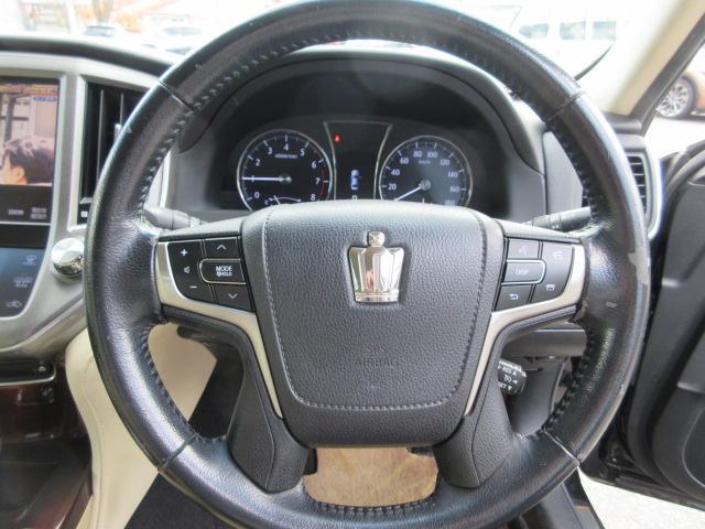 0900731A30260411W00111.jpg