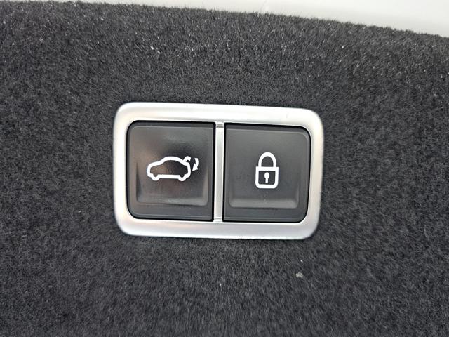 5d51783f15638e6091e7081cac6aaf1a.jpeg