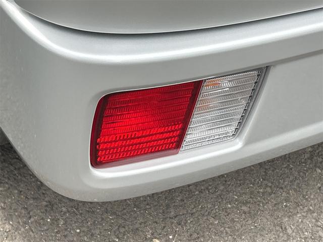 0403435A30260226W01615.jpg