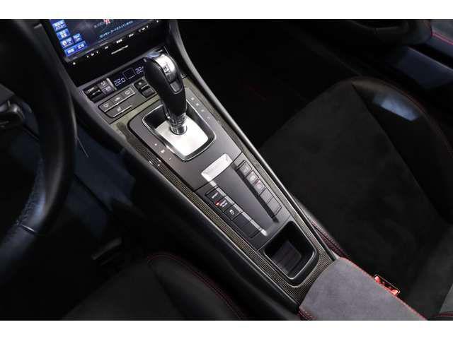 0e35ac8801e44eefd994fb22eee6e28f.jpg