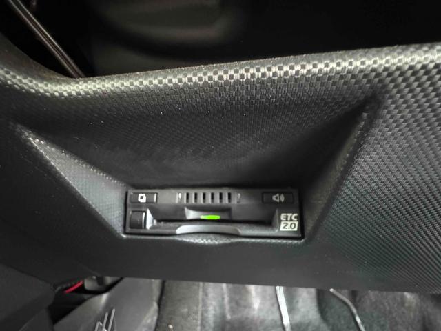0541447A30250603W00104.jpg