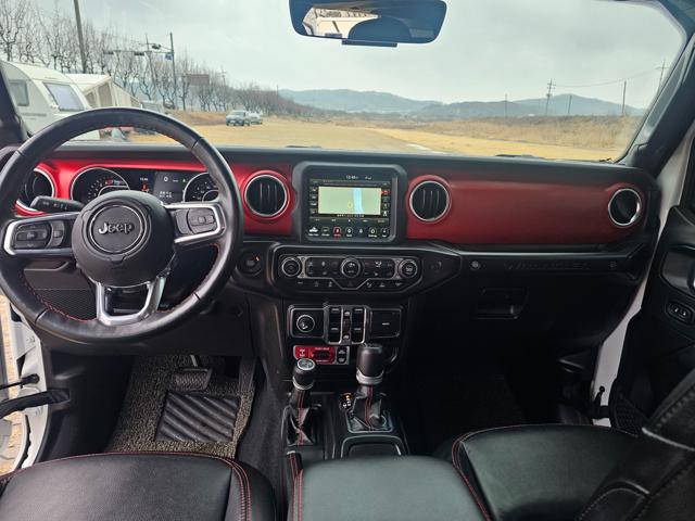 40791cfeb728eddf33692f02d66f109c.jpeg