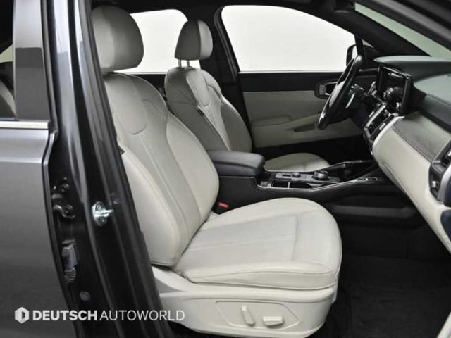 556472fbe5d8f6e351281d4fead9cc61.jpeg