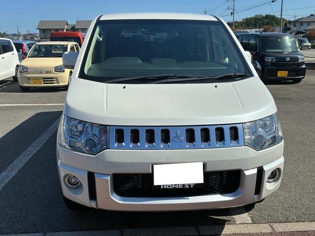 0708354A30251022W00102.jpg