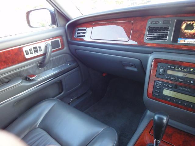 1002989A30260408W00109.jpg